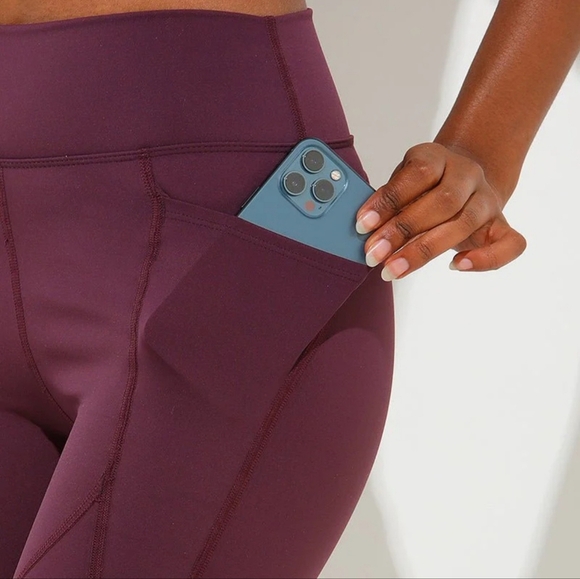 dona jo Cabernert Leggings NWT - Picture 5 of 6